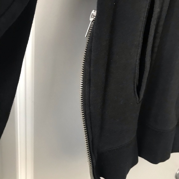 Tunic sweatshirt with side zipper - Picture 2 of 3